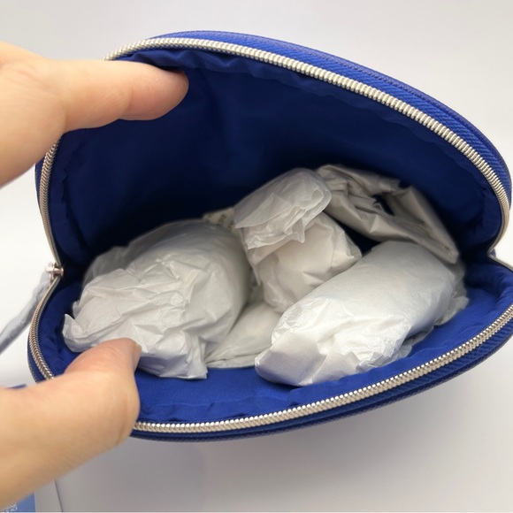 La Mer Mini Miracle Creme Set $150 Value, Brand New with Blue Pouch - Picture 4 of 4